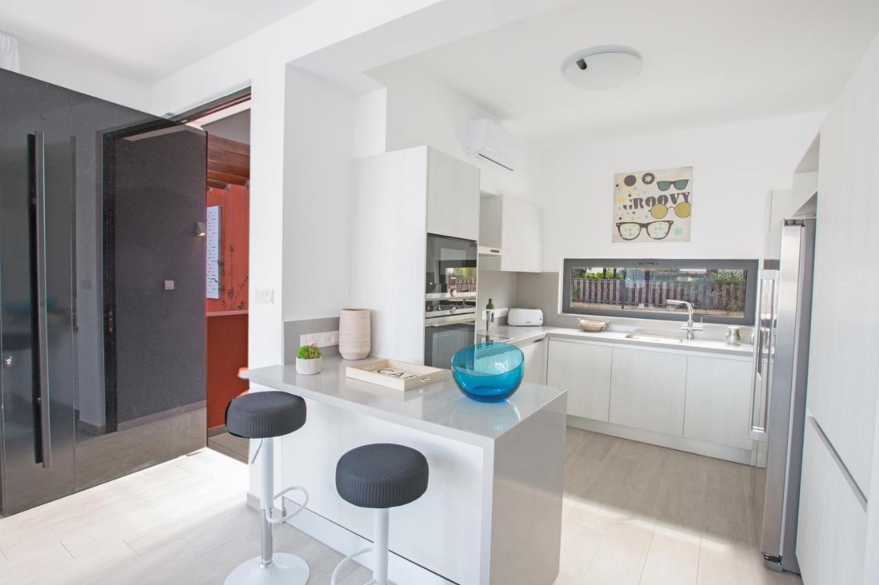 Colour Residences Πρωταράς Εξωτερικό φωτογραφία