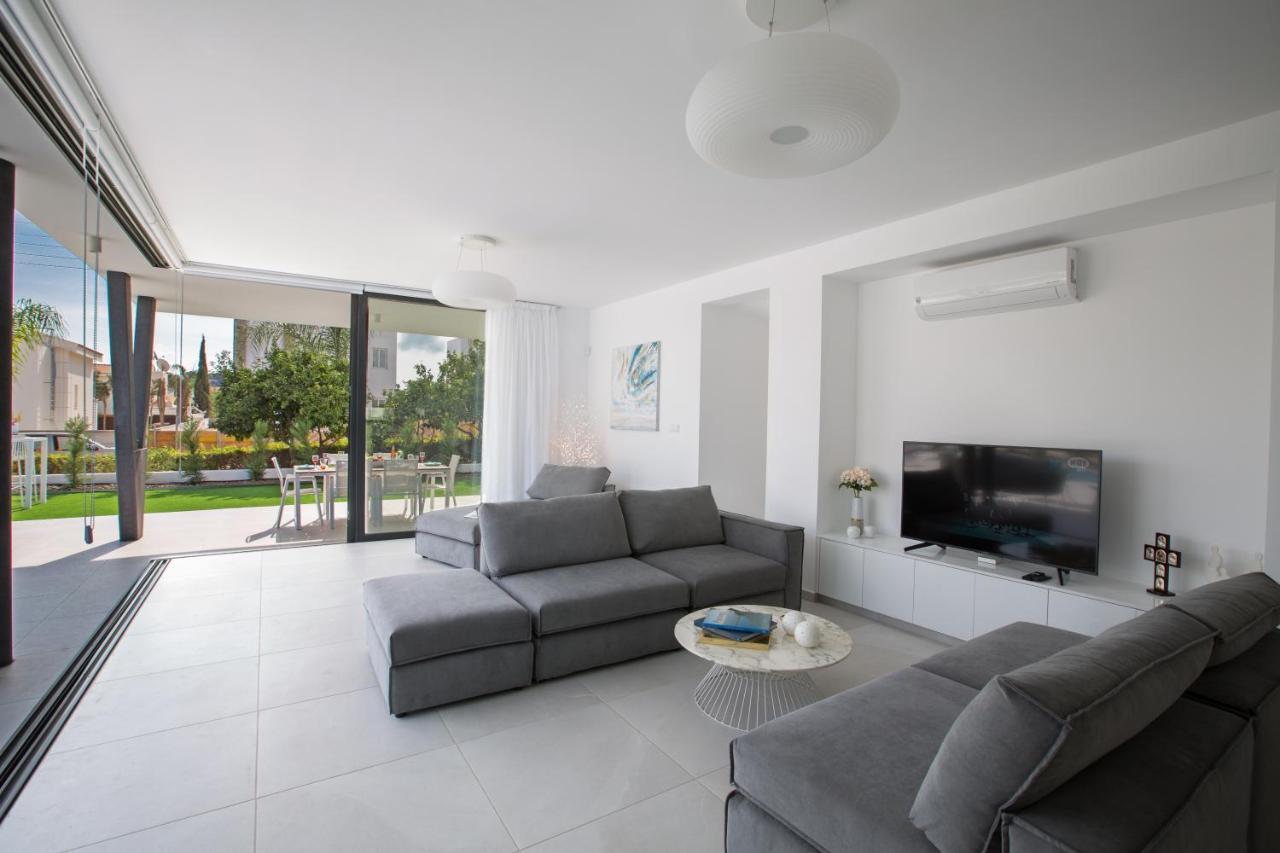 Colour Residences Πρωταράς Εξωτερικό φωτογραφία