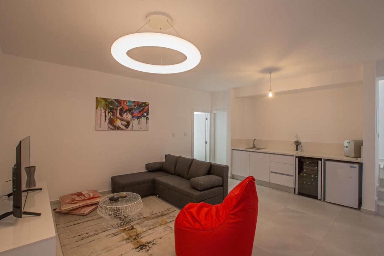 Colour Residences Πρωταράς Εξωτερικό φωτογραφία